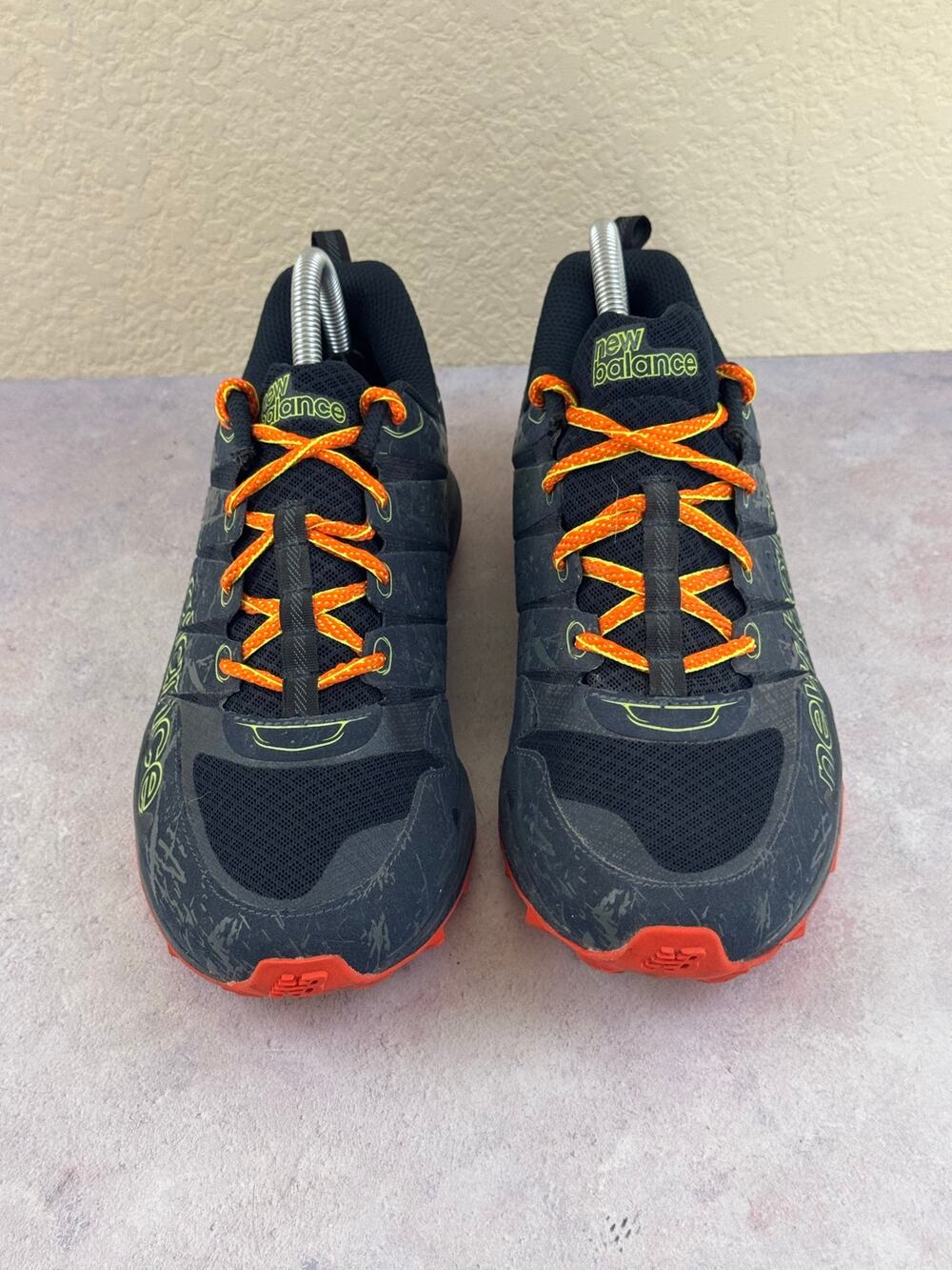 New Balance MT110GO2 Minimalist Men’s Size 9 D Trail Hiking Running Shoes